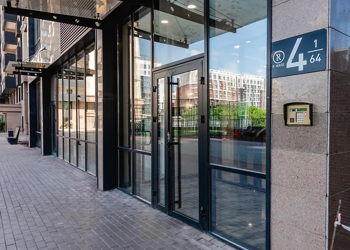 5 New Business-Class Apartments R-House Near Mega