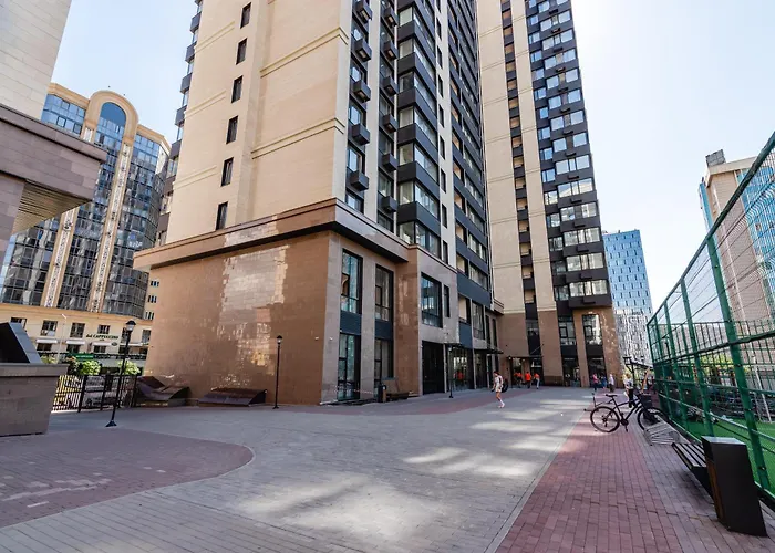 5 New Business-Class Apartments R-House Near Mega
