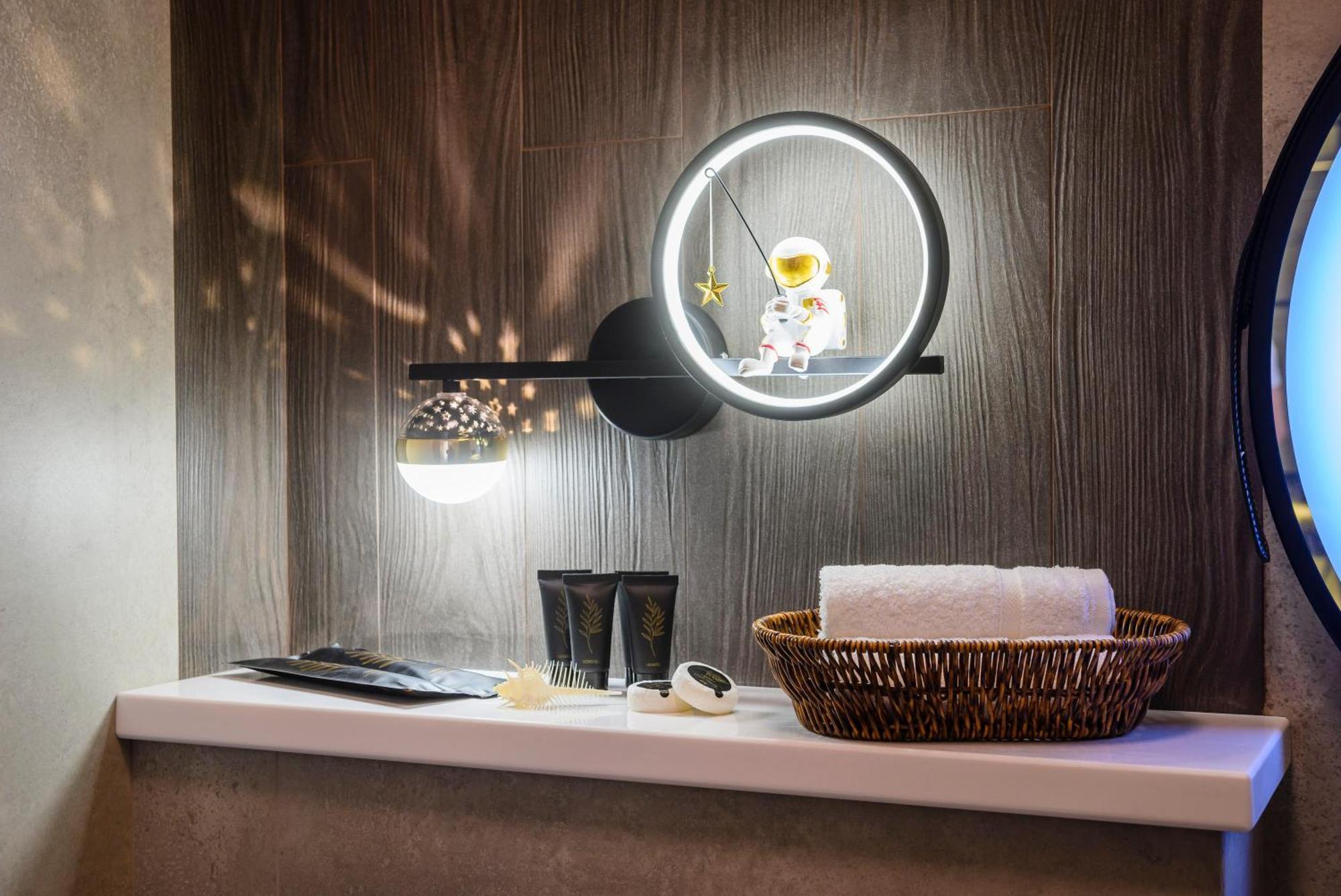 5 New Business-class R-house Near Mega Apartment Almaty
