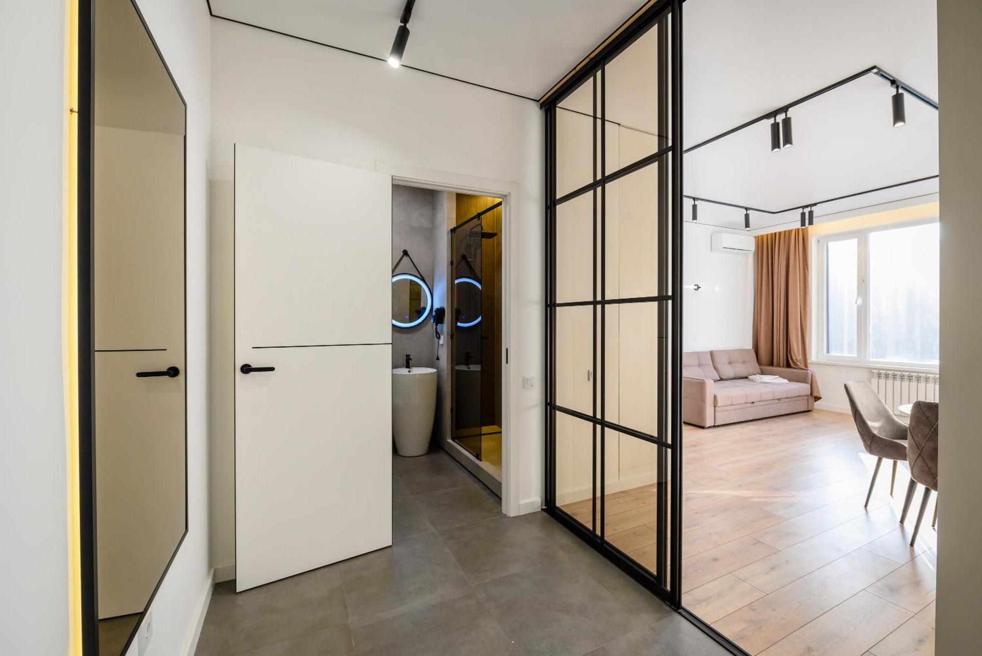 Apartment 5 New Business-class R-house Near Mega *