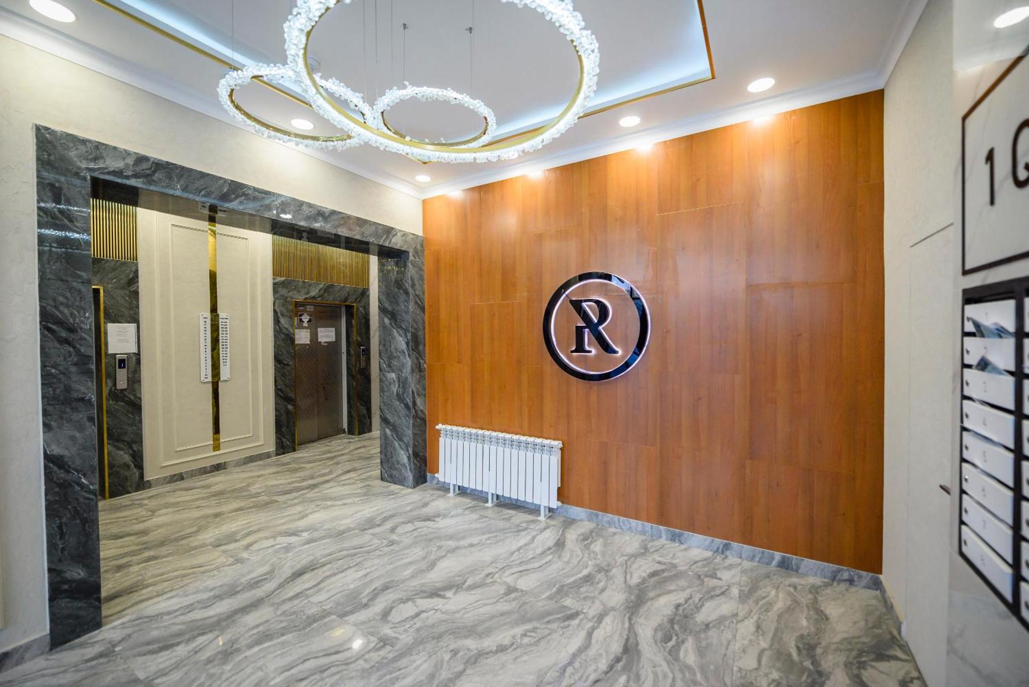 5 New Business-class R-house Near Mega *