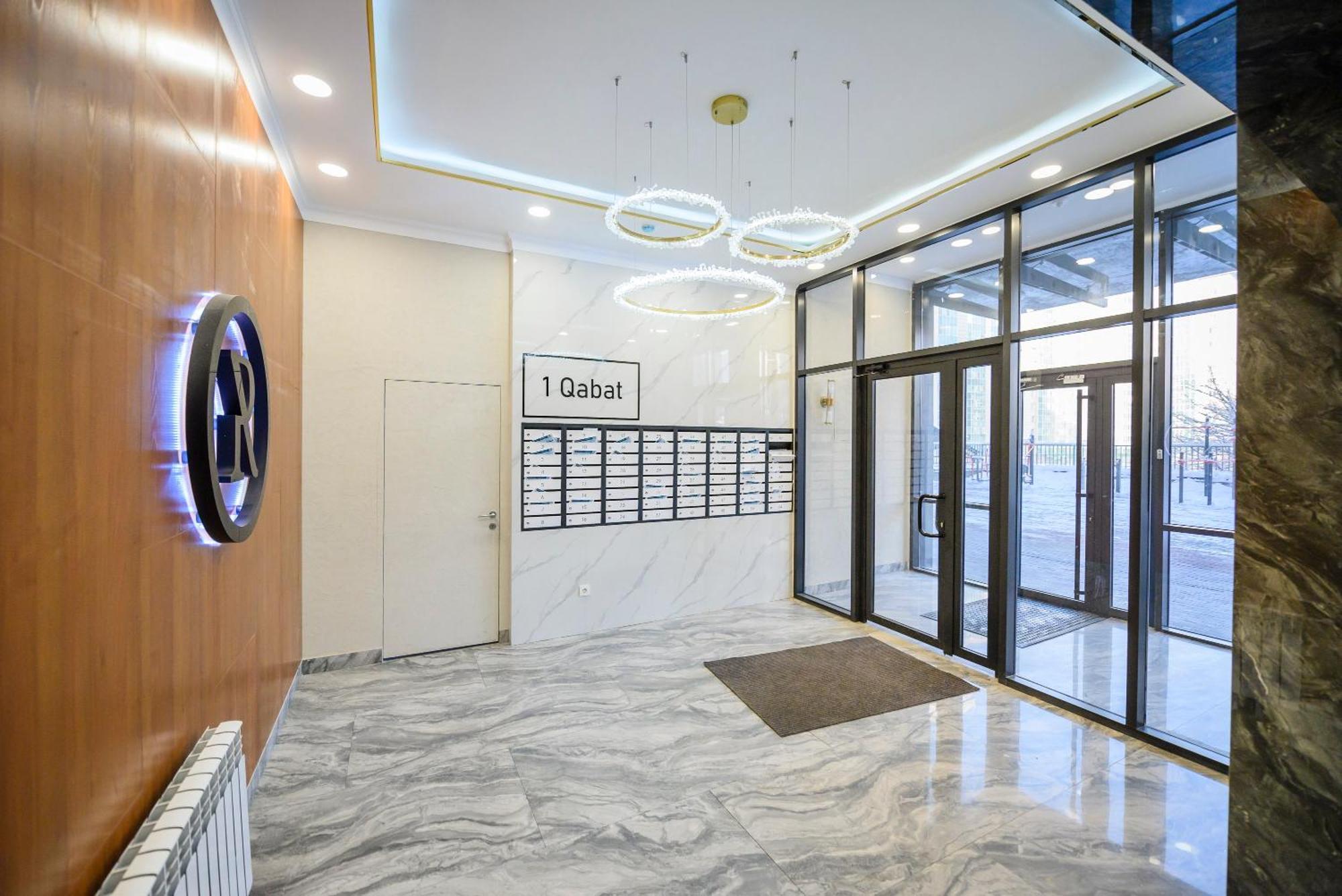 5 New Business-class R-house Near Mega Apartment *